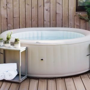 MSpa Bristol Dmuchana wanna z hydromasażem