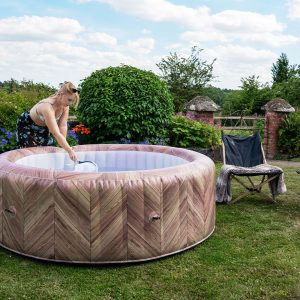 MSpa Fermo Comfort dmuchana wanna Spa z hydromasażem do ogrodu