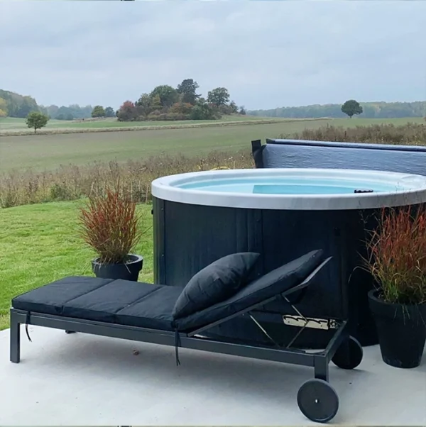 Svenska Bad Dallas - Okrągła wanna z hydromasażem - obrazek 5