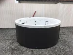 Svenska Bad Dallas okrągła wanna z hydromasażem zewnętrzna